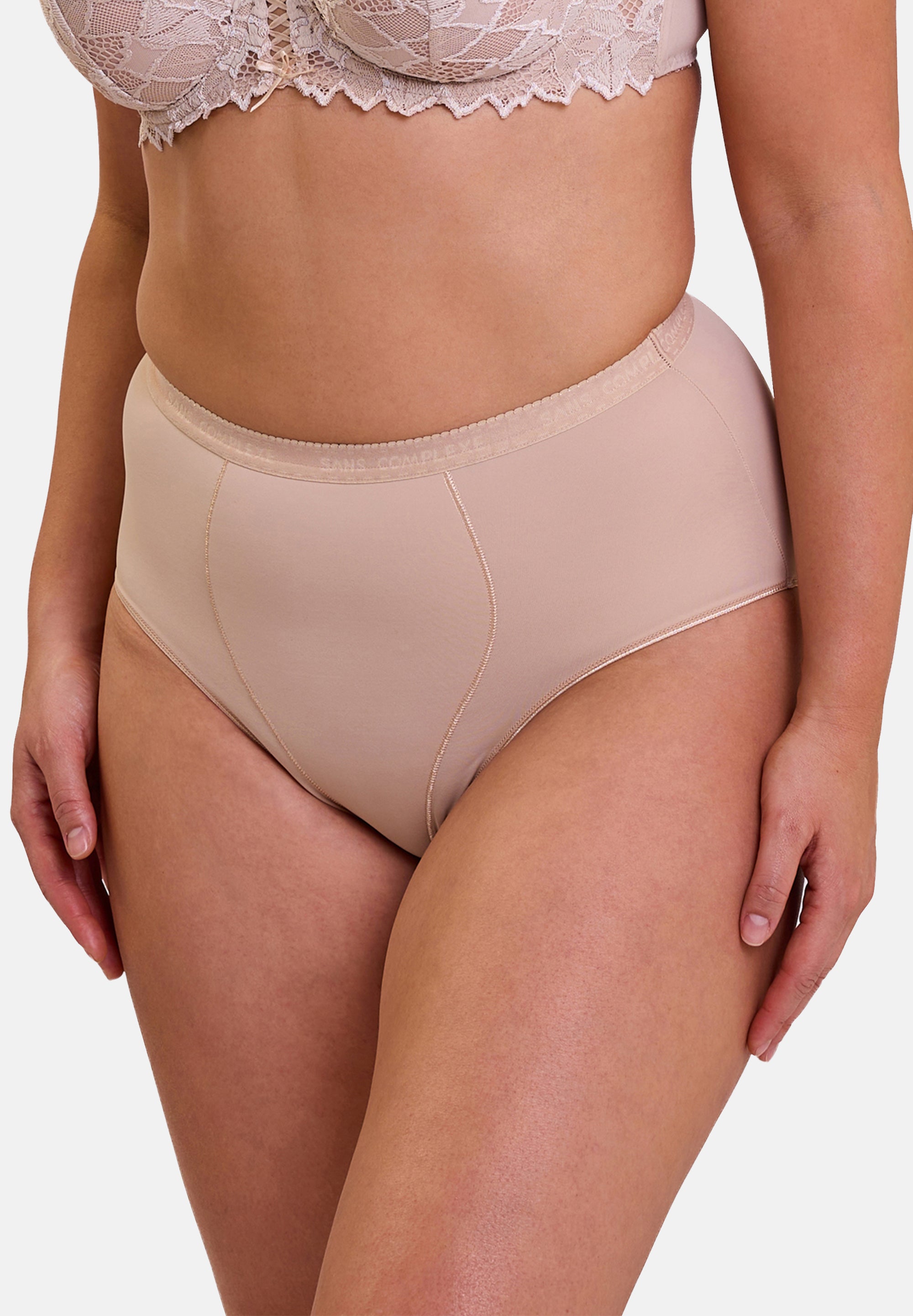 Briefs Perfect lift MIDI Skin