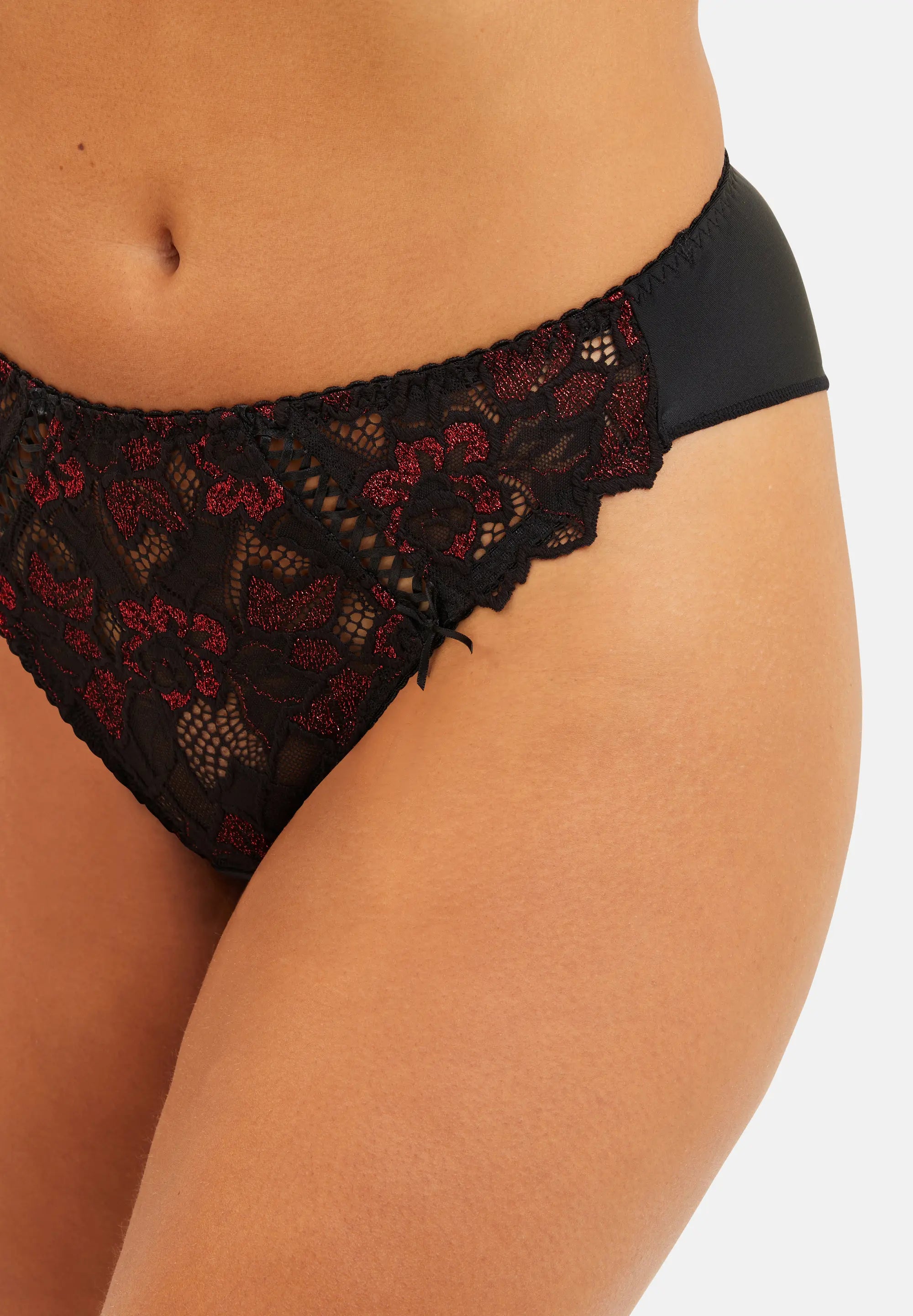 Tanga Arum Glitter Black & Red Glitter