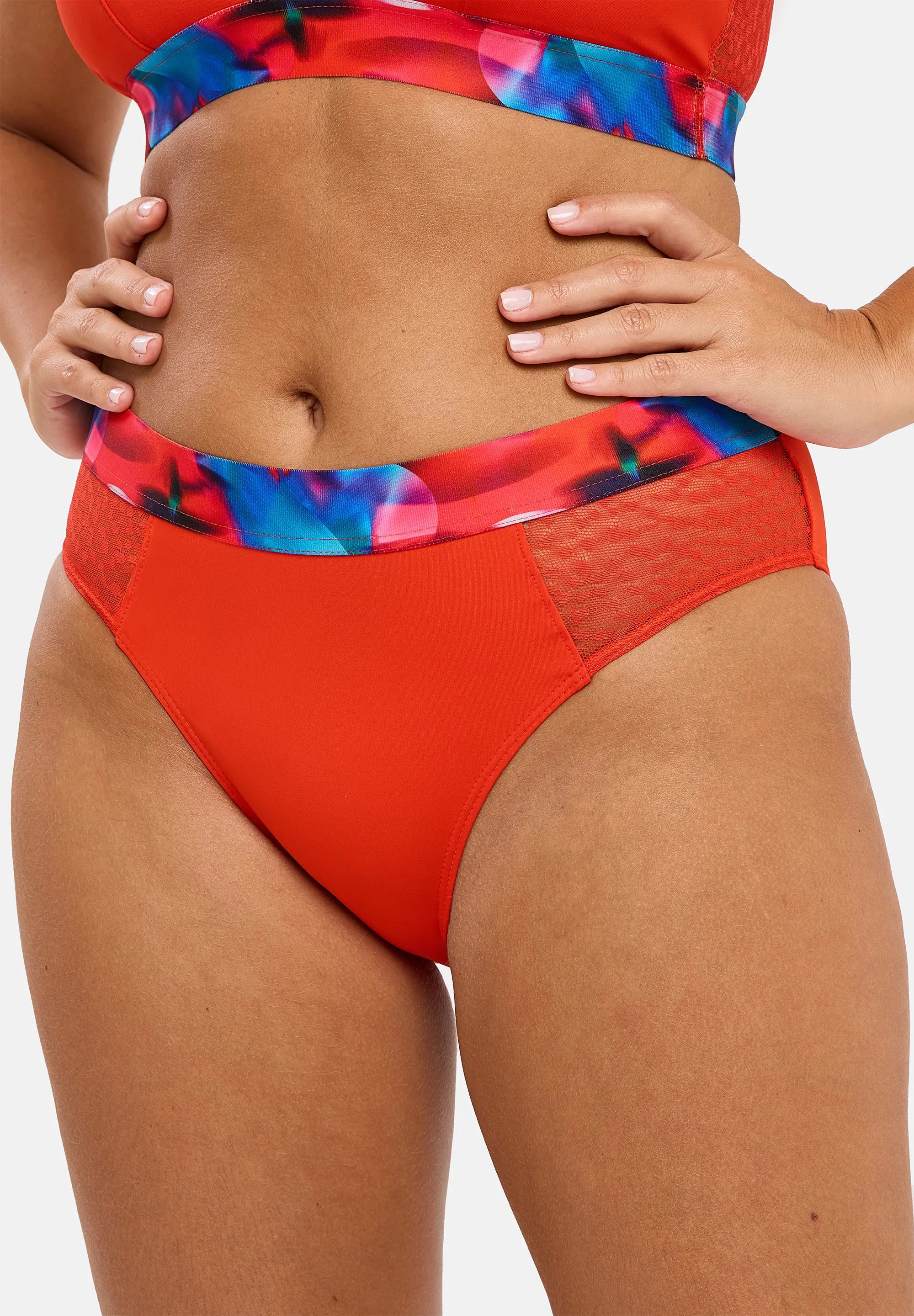 Briefs Kalidiatou N. Red & Printed