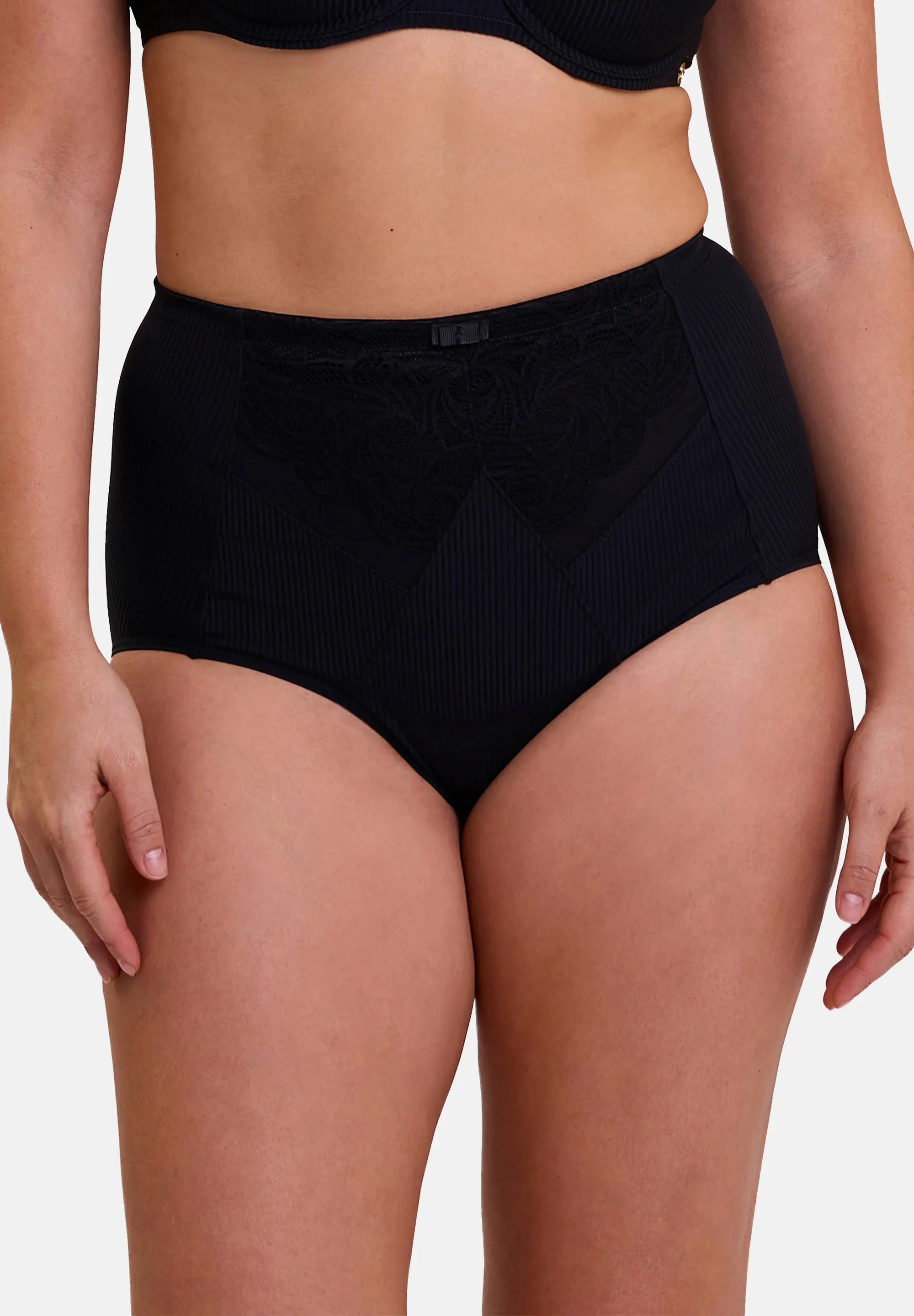 High waisted medium briefs Ariane Essential Black