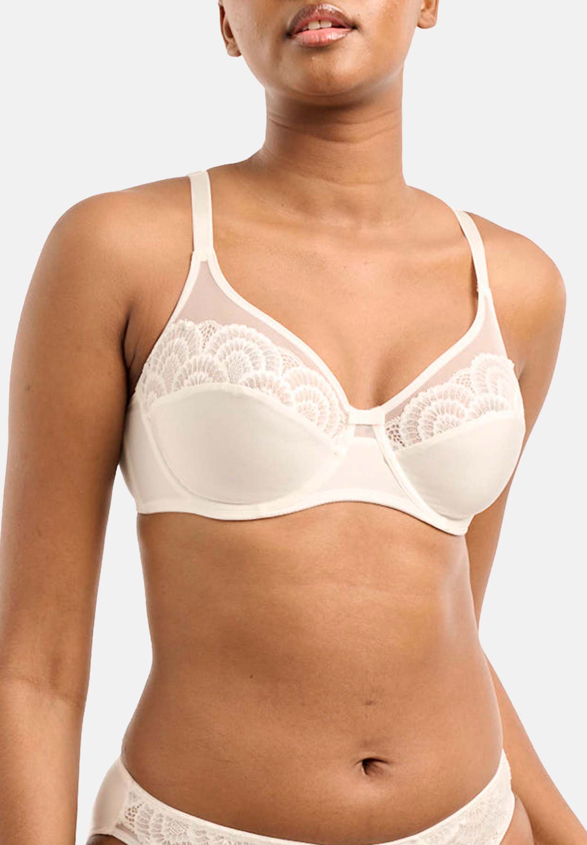 So Féminine Ivory full cup bra