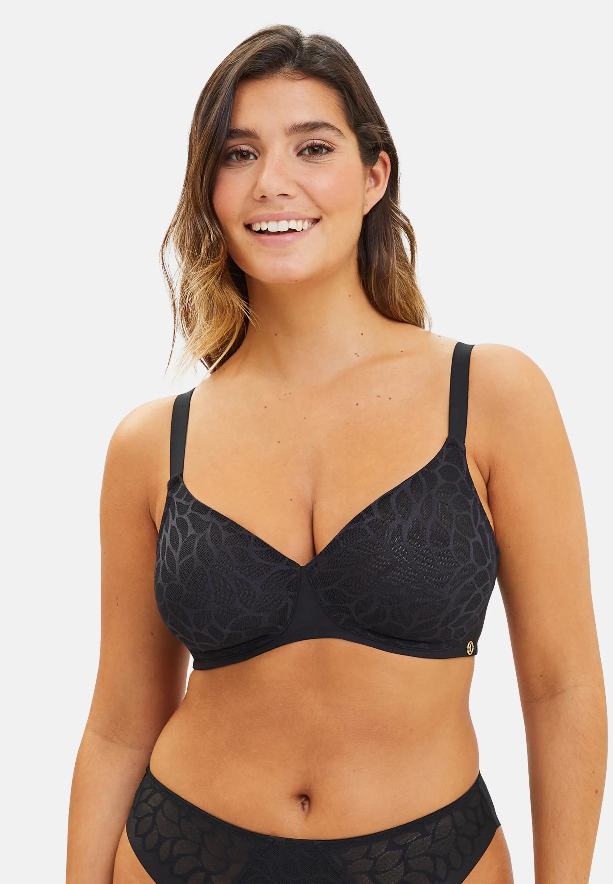 Full Cup Bra Perfect Curves Black