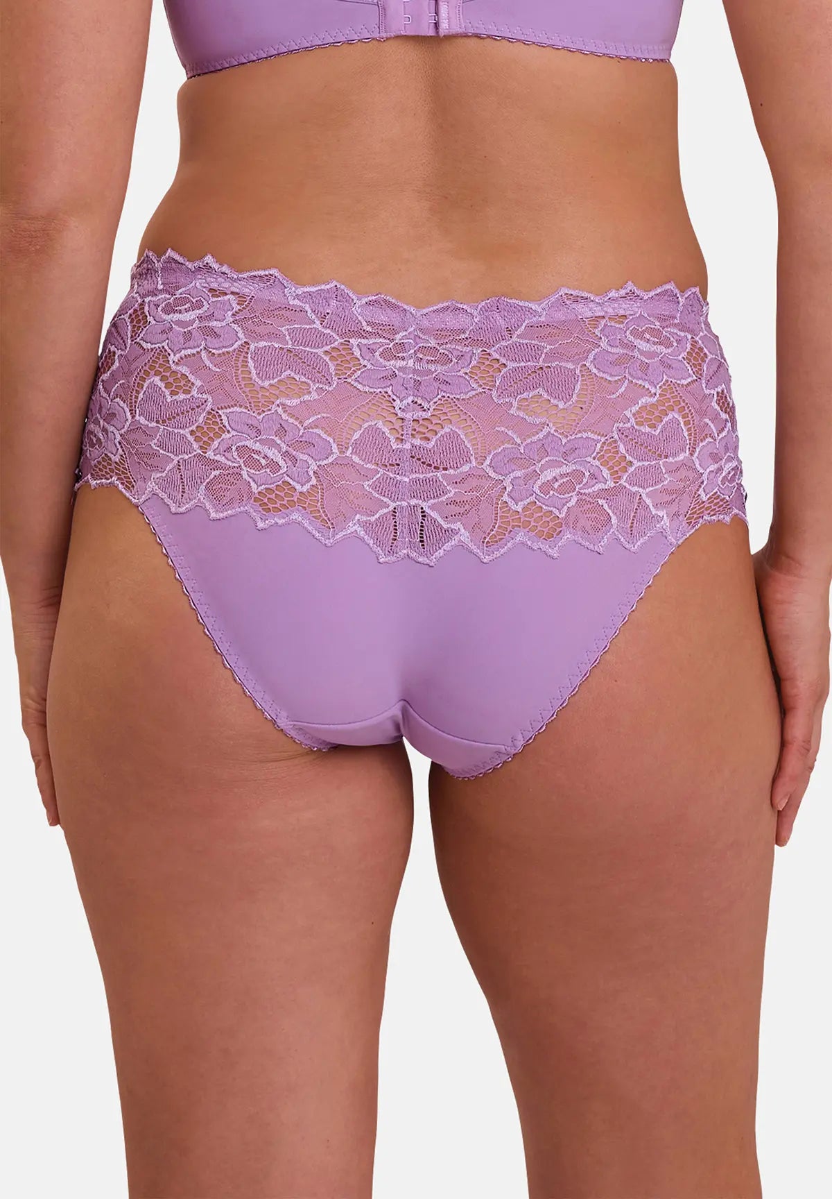 Medium Briefs Arum Lavender Herb